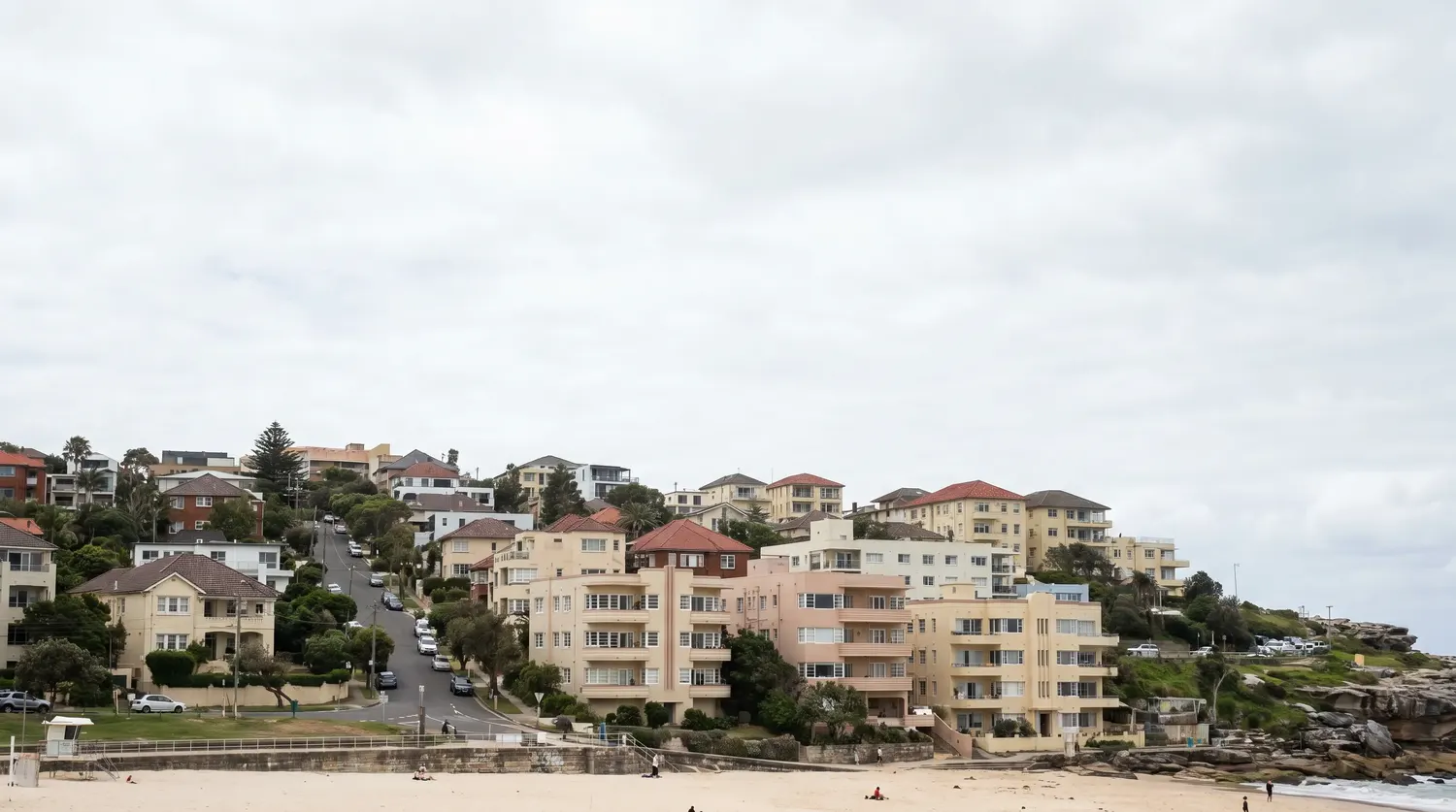 North Bondi, Sydney — the streets and buildings we move around