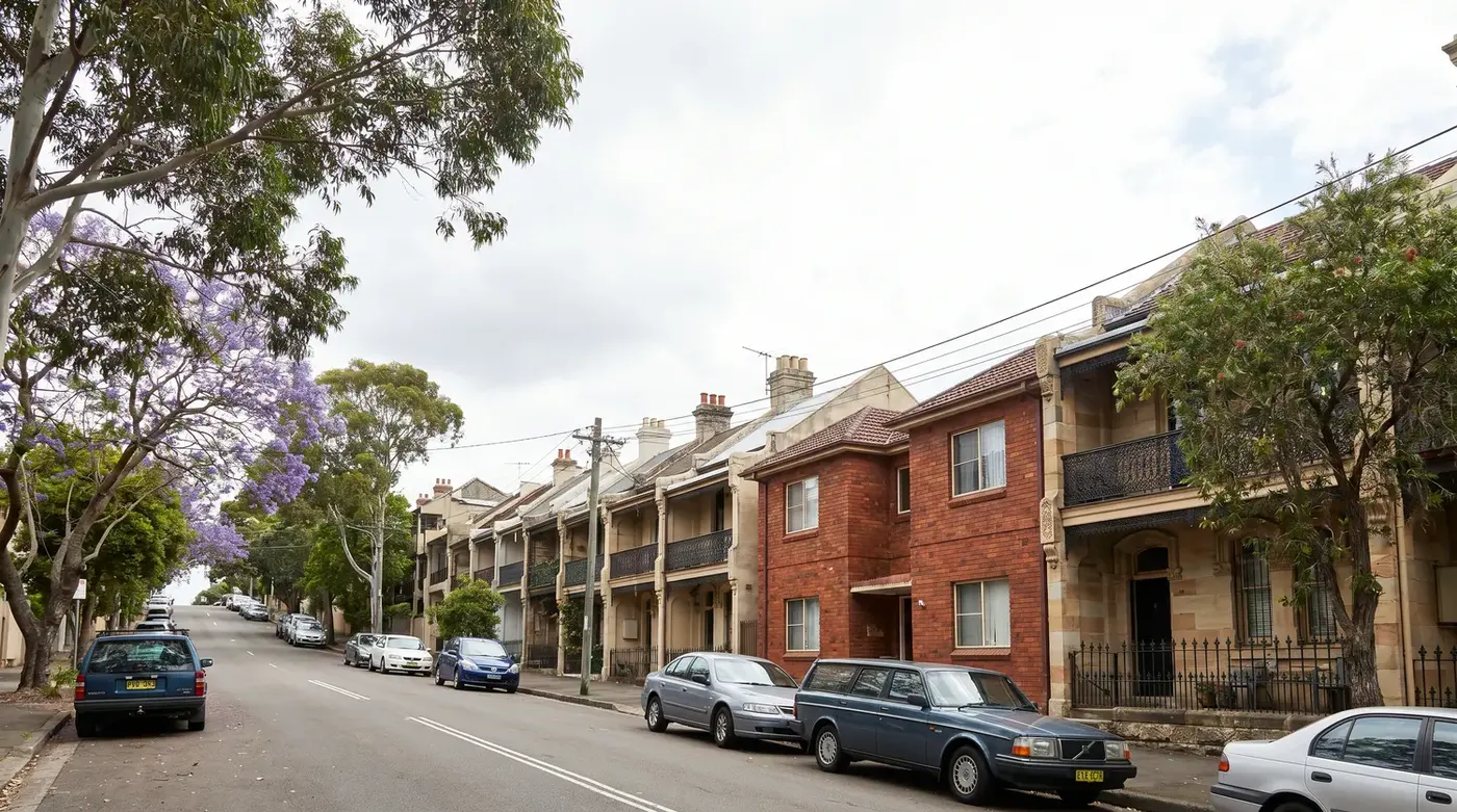 Waverley, Sydney — the streets and buildings we move around